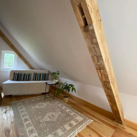 Siedlisko Jesionna בית נופש Rakowiec