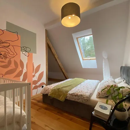 Siedlisko Jesionna בית נופש Rakowiec