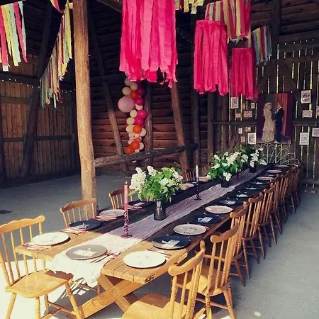 Siedlisko Jesionna בית נופש Rakowiec